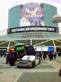 DSCF0005.jpg (49493 bytes)