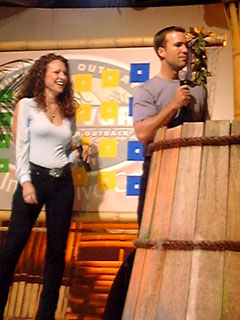 DSCF0033_a.jpg (25873 bytes)